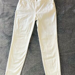 Kensie Women's Cream Skinny Jeans